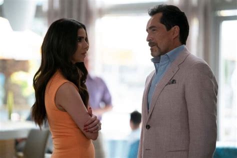 Watch Latest Episode Grand Hotel .